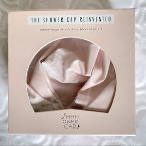 Shower cap SHHHOWERCAP - The Melrose NWOT